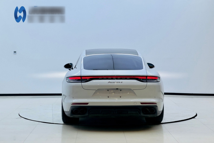 保时捷 2023款 Panamera 4 行政加长铂金版 2.9T车身外观6004