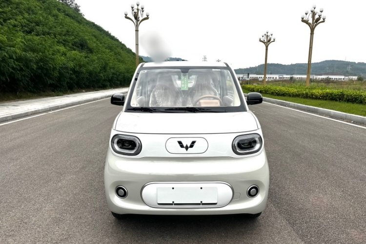 五菱汽车 宏光MINIEV 2024款 第三代 215km 青春版车身外观6001