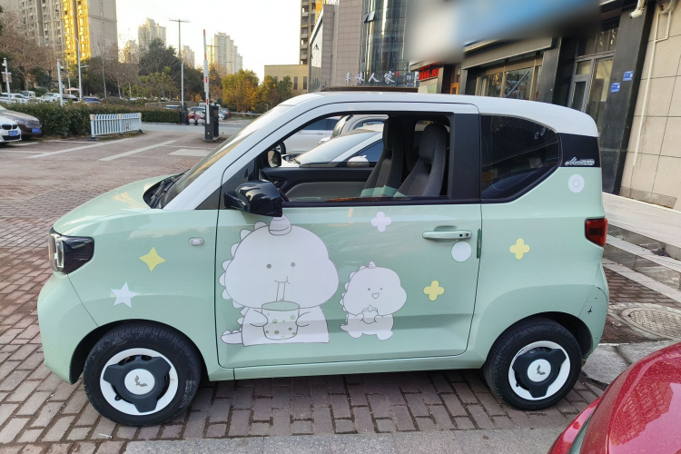 五菱汽车 宏光MINIEV 2022款 马卡龙时尚款 磷酸铁锂车身外观6003