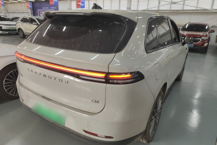 零跑汽车 零跑C10 2026款 210悦享版车身外观7