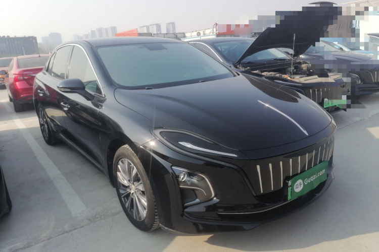 红旗E-QM5 2022款 431km 充电乐享版车身外观6002