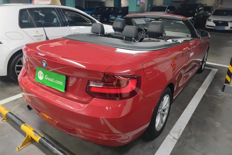 宝马2系(进口) 2015款 218i 敞篷轿跑车车身外观7