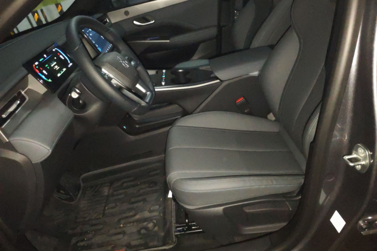 比亚迪 秦PLUS 2025款 EV 智驾版 510KM进取型中控内饰19