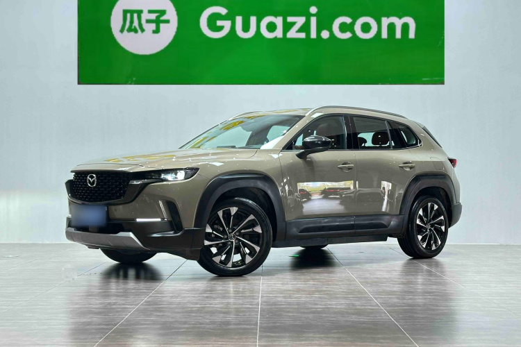 马自达CX-50行也 2023款 2.5L 尊行版车身外观1