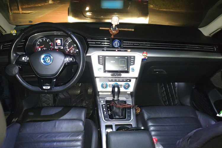 大众 蔚揽 2017款 380TSI 两驱舒行版中控内饰12