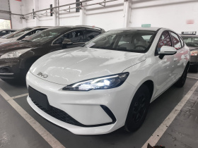 比亚迪 海豹05 DM-i 2026款 DM-i 128KM豪华型