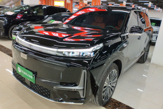 吉利银河 银河M9 2025款 210km 四驱领航版