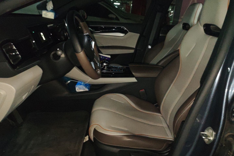 比亚迪 秦PLUS 2024款 荣耀版 EV 420KM领先型局部细节19