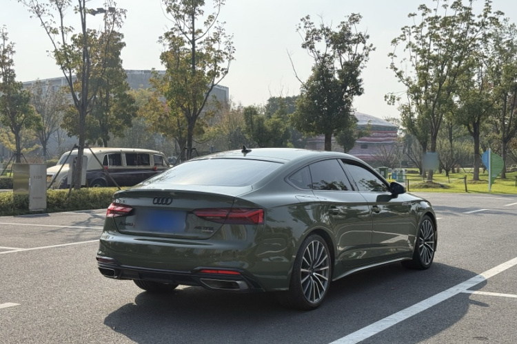 奥迪A5 2023款 Sportback 40 TFSI quattro 豪华动感型车身外观6007