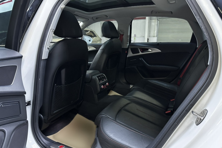 奥迪A6L 2016款 30 FSI 特别版中控内饰7005