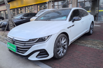 一汽-大众CC 2024款 380TSI 夺目版