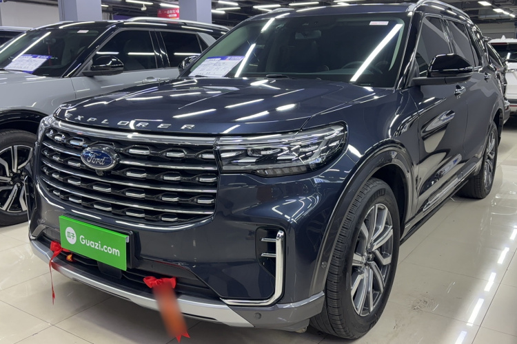 福特 探险者 2023款 EcoBoost 285 四驱钛金版 7座车身外观1