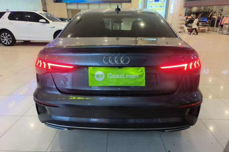 奥迪A3 2023款 改款 A3L Limousine 35 TFSI 时尚运动型车身外观6004