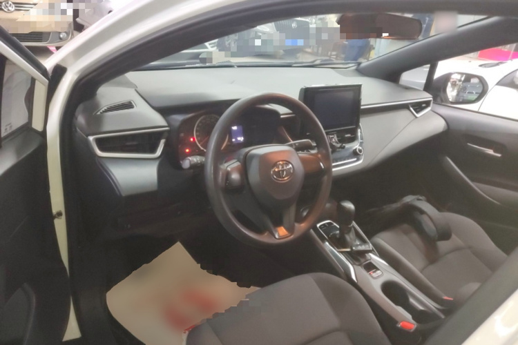 丰田 雷凌 2021款 TNGA 1.5L CVT进取版中控内饰12