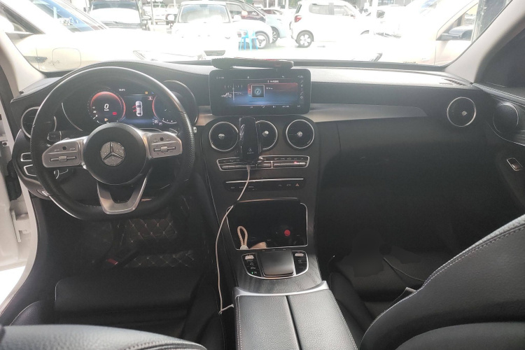 奔驰C级 2021款 C 200 L 时尚型运动版中控内饰12