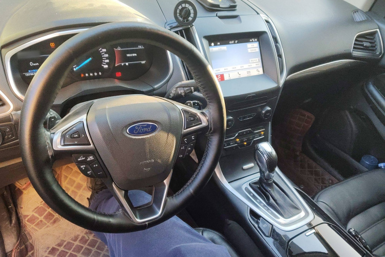 福特 锐界 2016款 EcoBoost 245 两驱豪锐型 7座中控内饰7002
