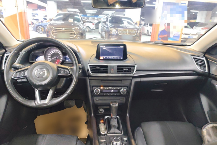 马自达3 昂克赛拉 2017款 三厢 2.0L 自动尊贵型 国V中控内饰12