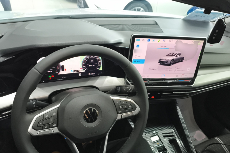 大众 高尔夫 2025款 300TSI Pro中控内饰12