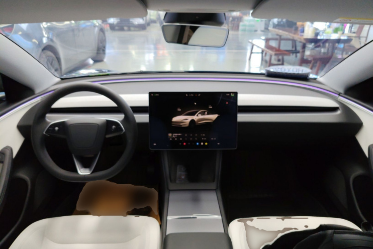 特斯拉 Model 3 2023款 后轮驱动版中控内饰12