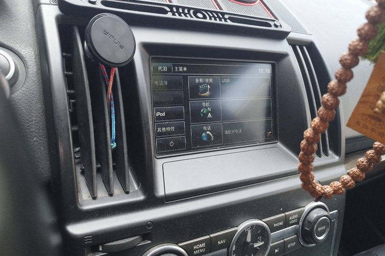 路虎 神行者2 2013款 2.2T SD4 SE柴油版局部细节16