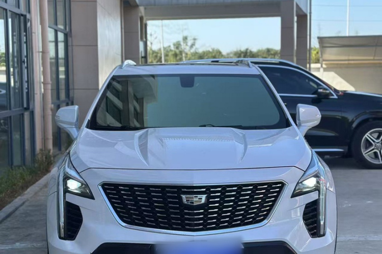 凯迪拉克XT4 2018款 28T 两驱领先型车身外观6004