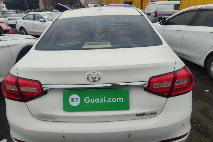 长城C30 2016款 1.5L AMT豪华型车身外观6