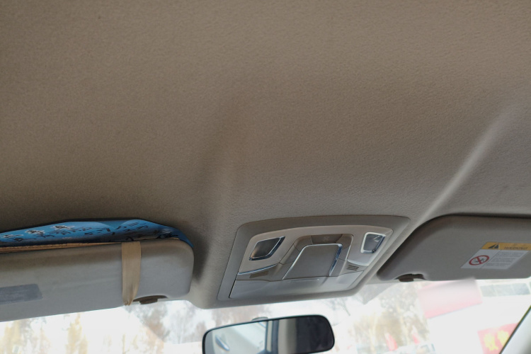 日产 轩逸 2024款 经典 1.6XE CVT舒适版中控内饰22