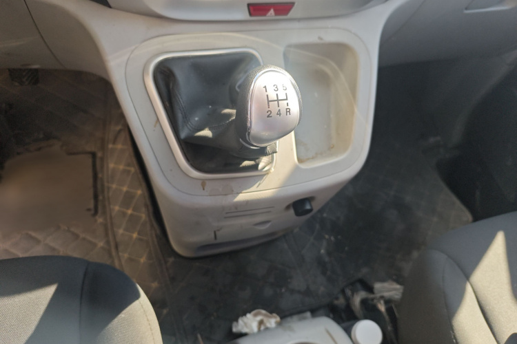 江淮瑞风 瑞风M3 2019款 创客版 1.8L 豪华型局部细节18