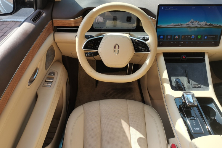 鸿蒙智行 问界M7 2024款 1.5T 后驱Plus版 5座局部细节13