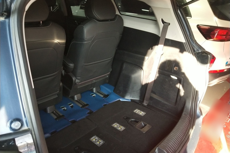 五菱汽车 五菱凯捷 2022款 280T 1.5T CVT旗舰型机舱底盘23