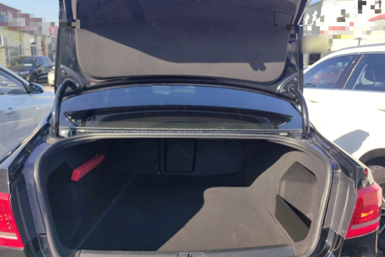 大众 迈腾 2016款 1.8TSI 智享舒适型机舱底盘23