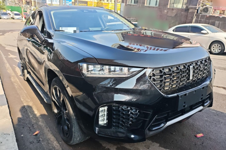 魏牌 VV7 2017款 2.0T 旗舰型车身外观3