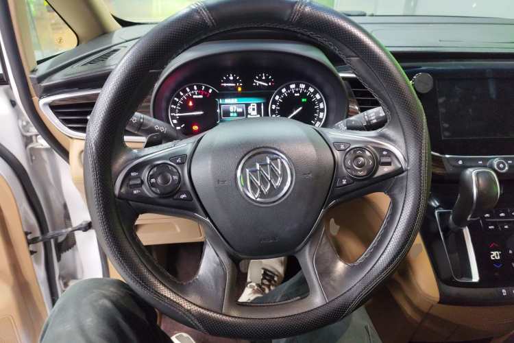 别克GL8 2017款 ES 28T 豪华型 国V中控内饰13