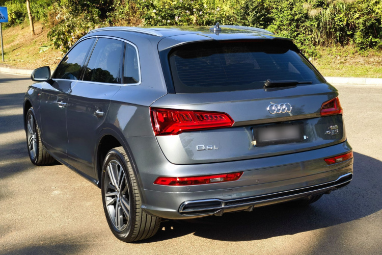 奥迪Q5L 2020款 改款 40 TFSI 荣享时尚型车身外观6002