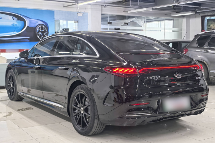 奔驰EQE 2022款 350 先锋版车身外观6003