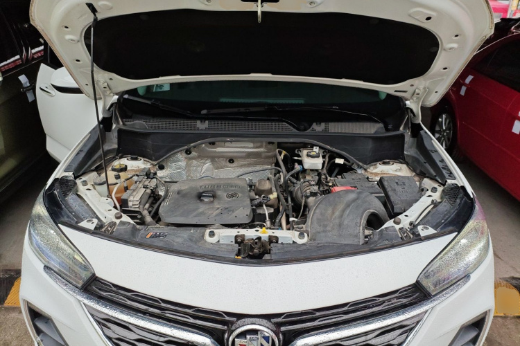 别克 昂科拉GX 2020款 20T CVT两驱豪华型机舱底盘24