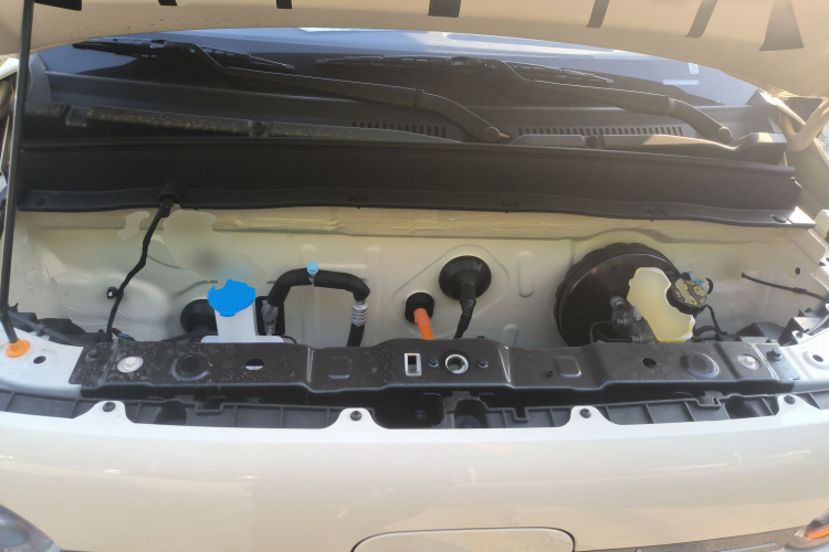 吉利银河 熊猫 2025款 210km 元气熊机舱底盘24