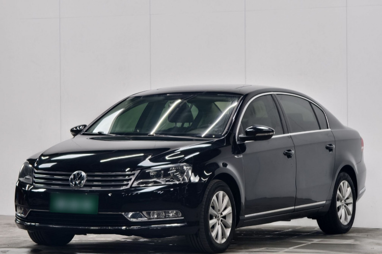 大众 迈腾 2015款 1.8TSI 领先型车身外观1