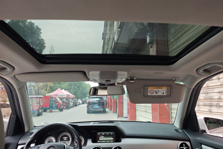 奔驰GLK级 2013款 GLK 300 4MATIC 动感天窗型中控内饰22