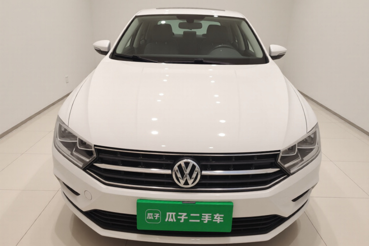 大众 宝来 2018款 1.5L 手动时尚型车身外观2