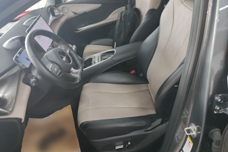 比亚迪 海豚 2023款 420km 时尚版中控内饰19