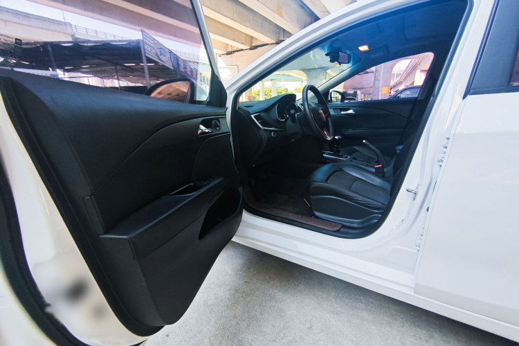 雪佛兰 科沃兹 2018款 320 手动欣悦版局部细节19