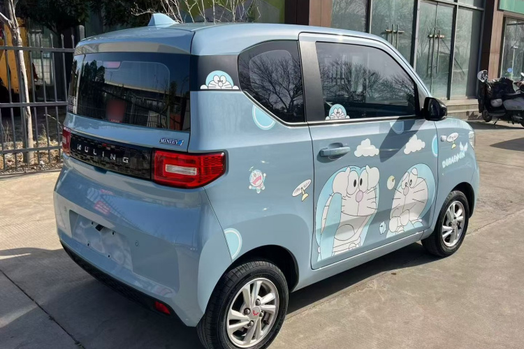 五菱汽车 宏光MINIEV 2020款 悦享款 磷酸铁锂车身外观6009