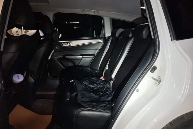 本田 杰德 2017款 1.8L 自动舒适版 5座中控内饰21