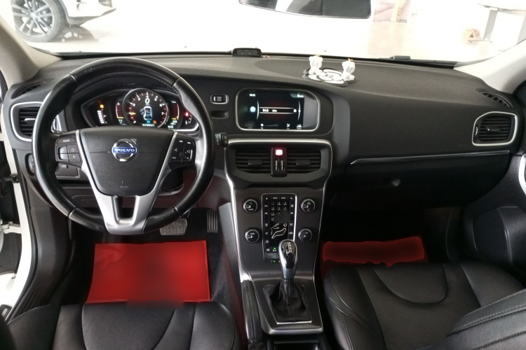 沃尔沃V40 2015款 1.6T 智雅版中控内饰7002