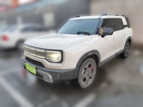 北京越野 北京BJ30 2024款 1.5T 魔核电驱进阶版