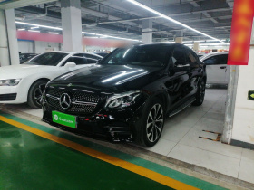 奔驰GLC轿跑 2018款 GLC 260 4MATIC 轿跑SUV