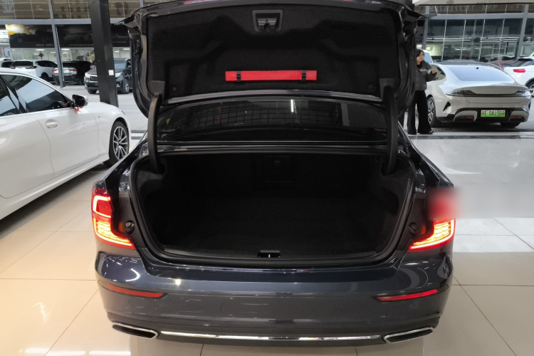 沃尔沃S60 2022款 B4 智远豪华版局部细节23