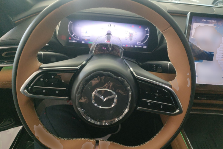 马自达EZ-6 2025款 增程200智尊运动版中控内饰13