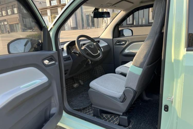 五菱汽车 宏光MINIEV 2022款 马卡龙臻享款 磷酸铁锂中控内饰7001